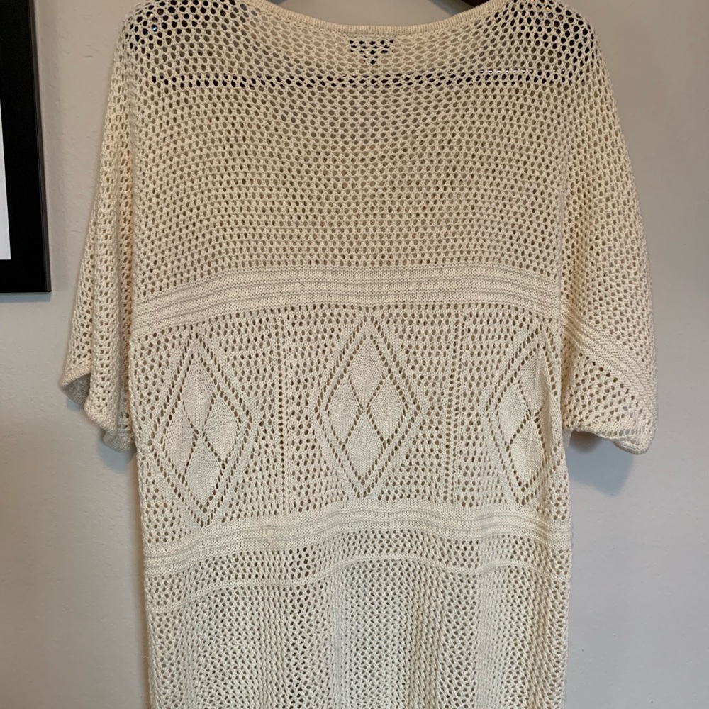Torrid top - Picture 2 of 4